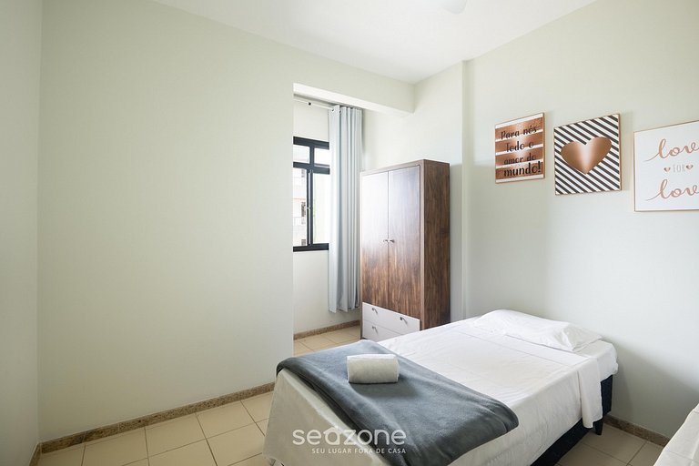 Apto 3QTs a 130 m da Praia do Morro GFT0101