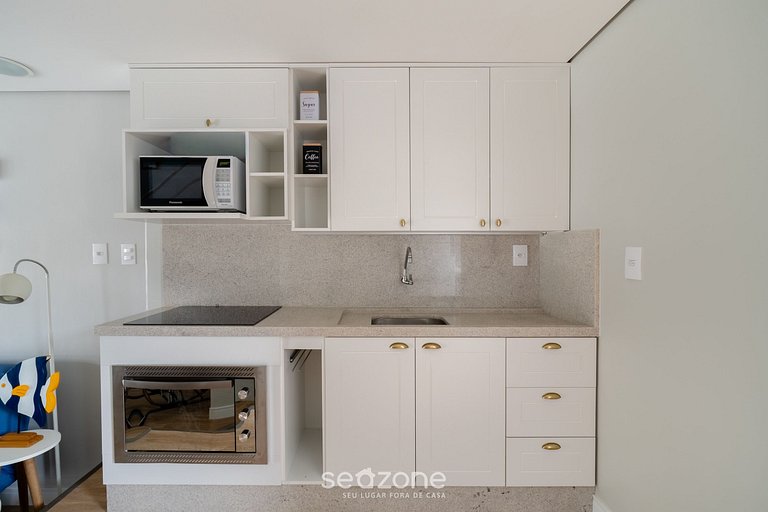 Apt 2Q c/ Acesso direto à Praia Floripa - CRVA0007