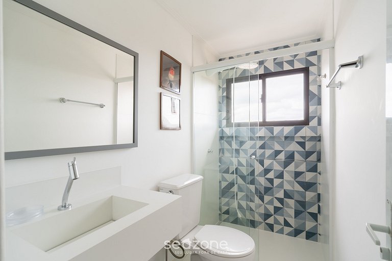 Apt 2Q c/ Acesso direto à Praia Floripa - CRVA0007