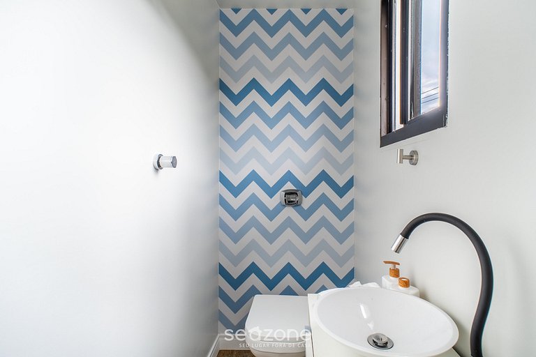 Apt 2Q c/ Acesso direto à Praia Floripa - CRVA0007