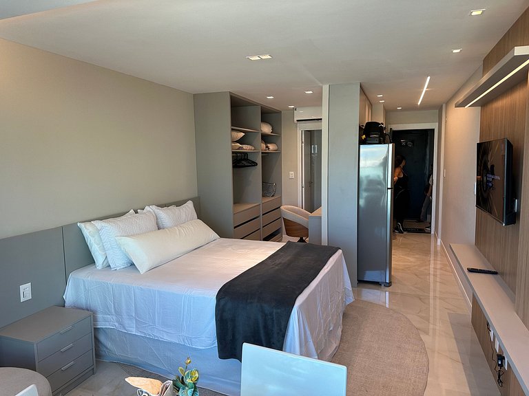 Estudio en Condominio Frente al Mar OPS0337