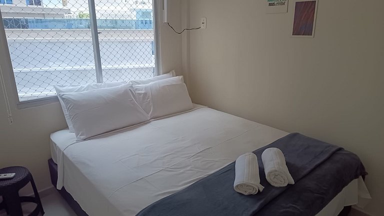 Apto a 160 m de la Rueda Gigante en BC - EPJ0601