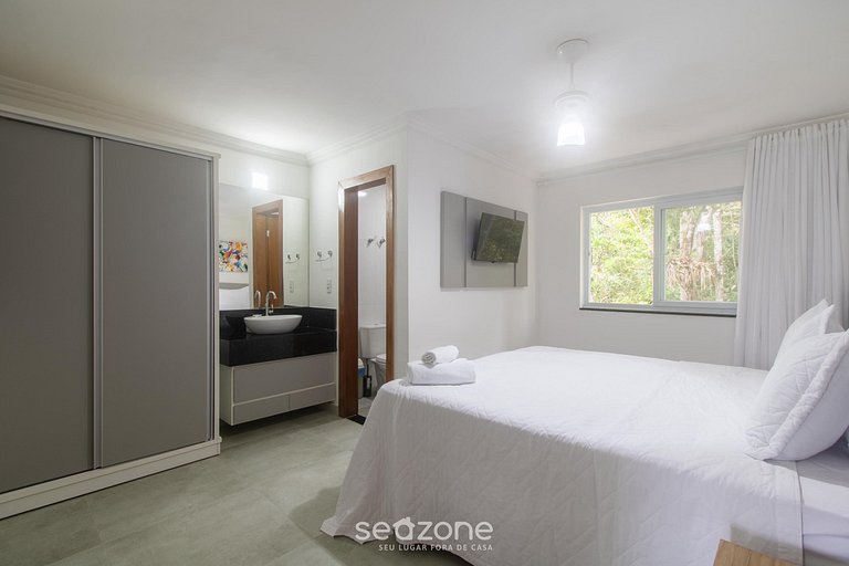 Casa 2 Suites en Cond. c/ Piscina MNT0058