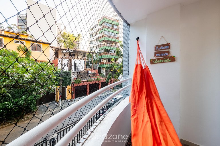 Apto c/ varanda próx. ao mar, Rio Vermelho VNN0101