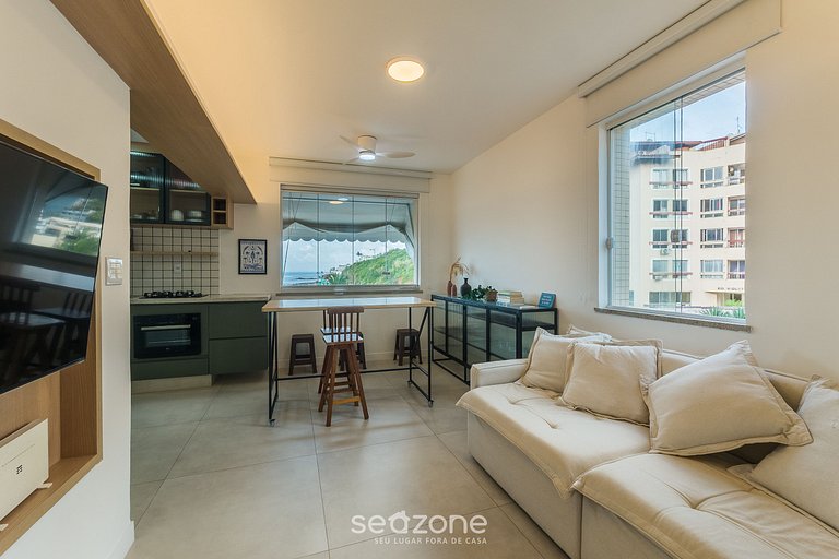 Apto com vista mar a 100m da praia EIA0409