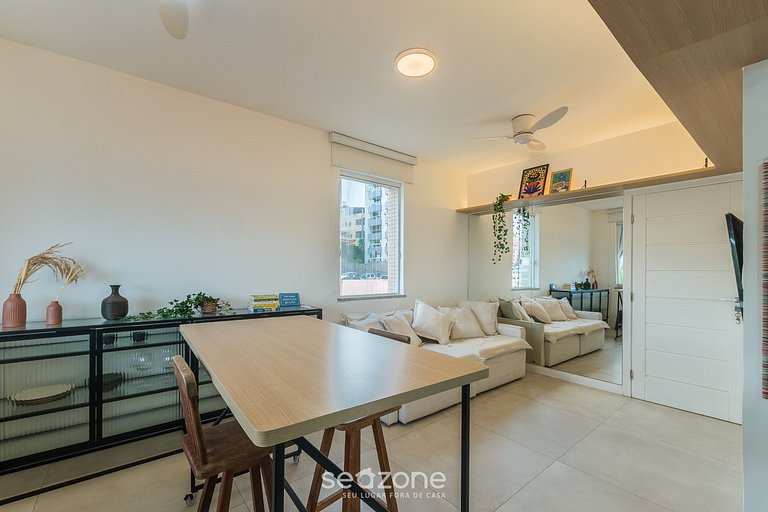 Apto com vista mar a 100m da praia EIA0409