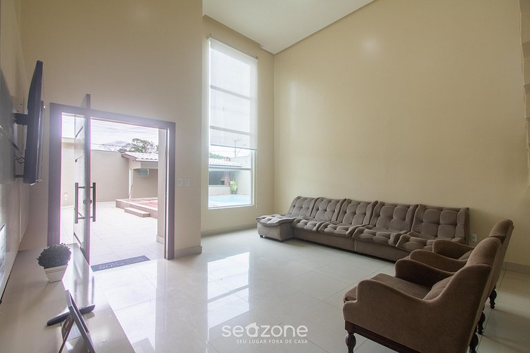 Casa c/ Piscina y Parrilla THG0006