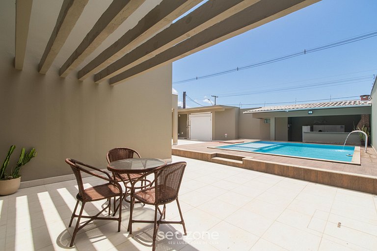 Casa c/ Piscina y Parrilla THG0006