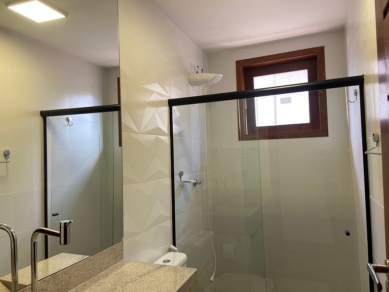 Apto em Cond. c/ Piscina a 150 m da Vila CVB0112