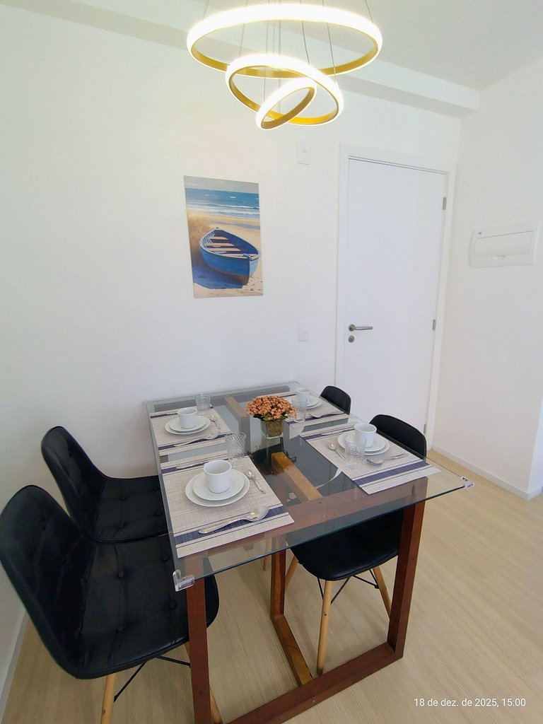 Apto c/ Churrasqueira a 750 m da Praia CIB1104