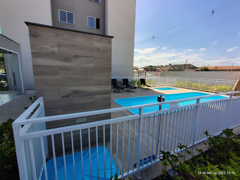 Apto c/ Churrasqueira a 750 m da Praia CIB1104