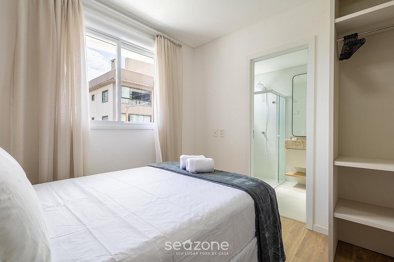 Apto c/ Varanda e Churrasq. a 350m do Mar EIM0301