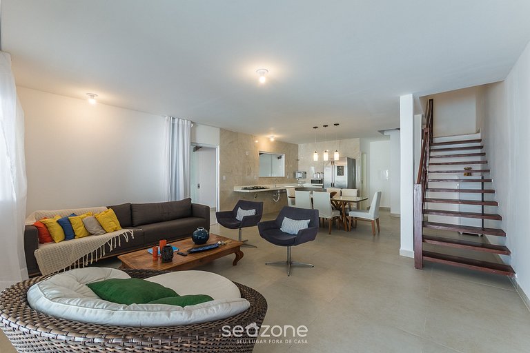 Casa c/ Piscina e 4 Quartos em Camaraçi PJE0001