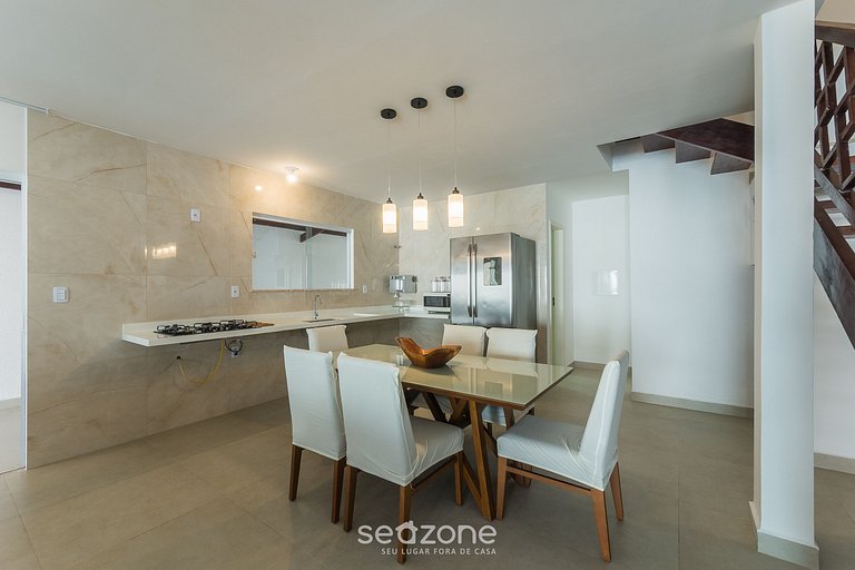 Casa c/ Piscina e 6 Quartos em Camaraçi PJE0001