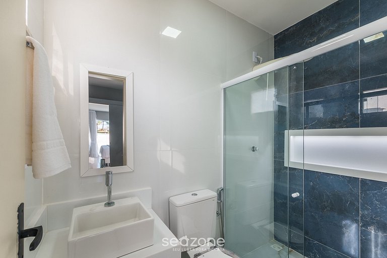 Casa c/ Piscina e 6 Quartos em Camaraçi PJE0001