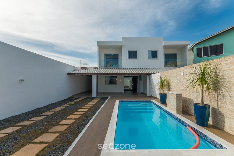 Casa c/ Piscina e 4 Quartos em Camaraçi PJE0001