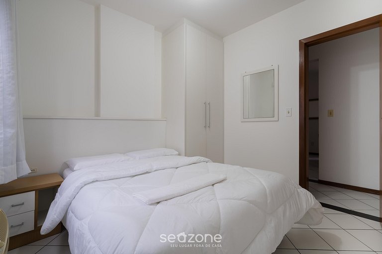 Apto prox a Praia Central em Balneário SC IAP213