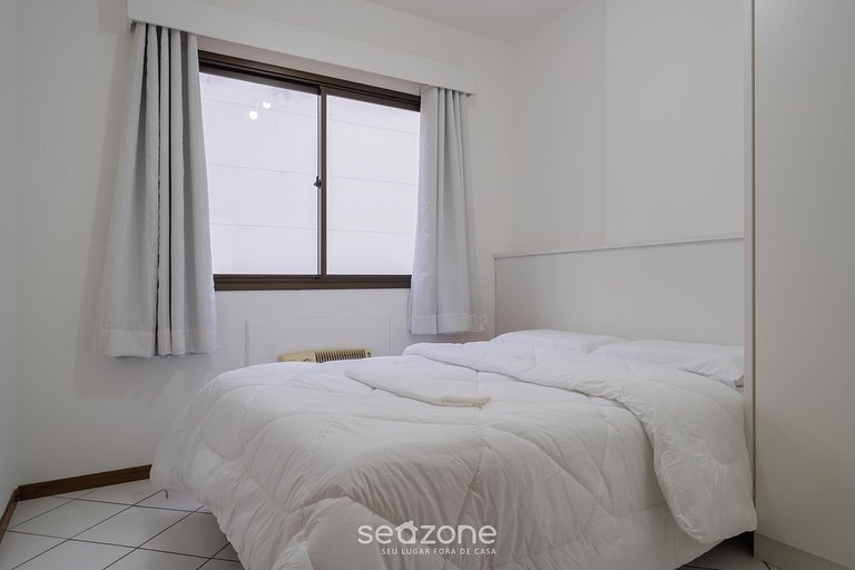 Apto cerca de la Playa Central en SC IAP213