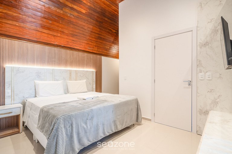 Estudio full a 650m de Meia Praia – RGOR0025