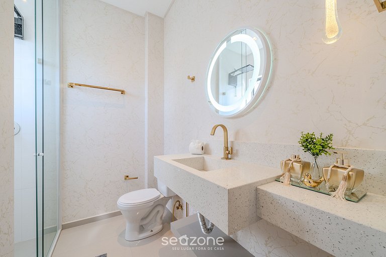 Estudio full a 650m de Meia Praia – RGOR0025