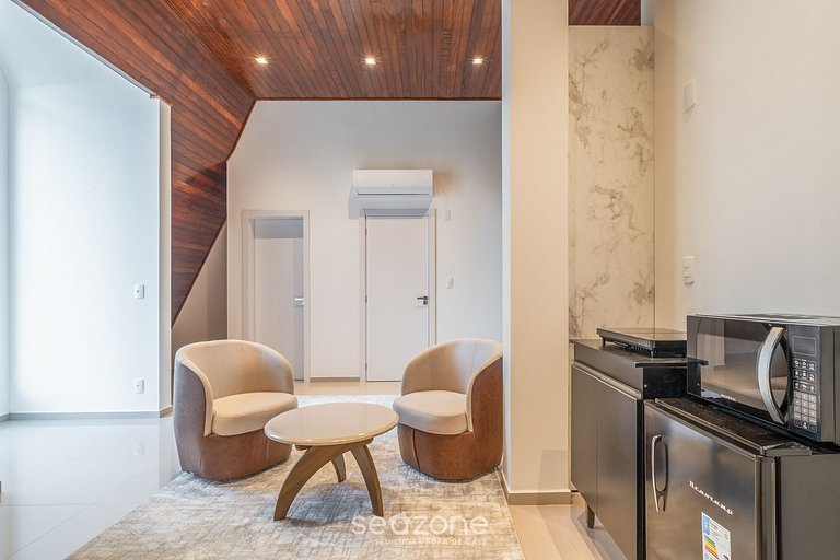 Estudio full a 650m de Meia Praia – RGOR0025