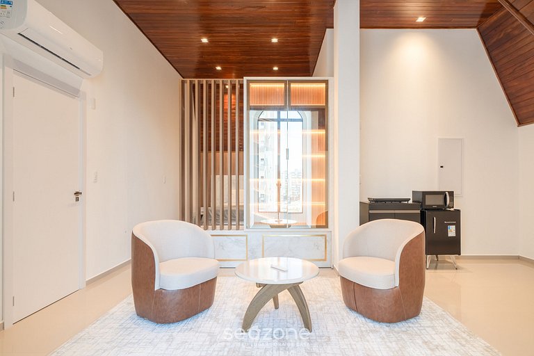 Estudio full a 650m de Meia Praia – RGOR0025