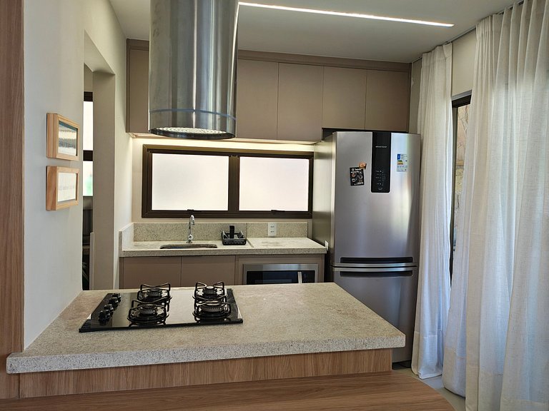 Casa em Cond. c/ Piscina a 850m da Praia CTE0007