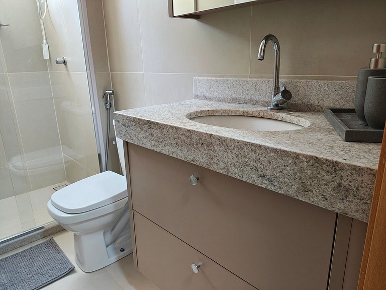 Casa em Cond. c/ Piscina a 850m da Praia CTE0007