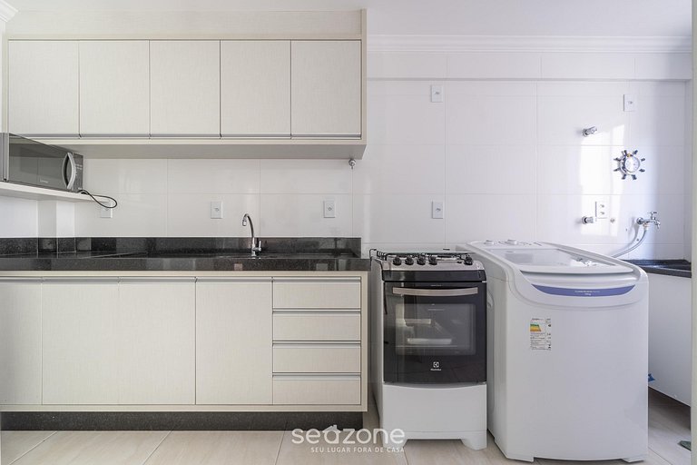 Apto agradável no centro de Bombinhas CAA103