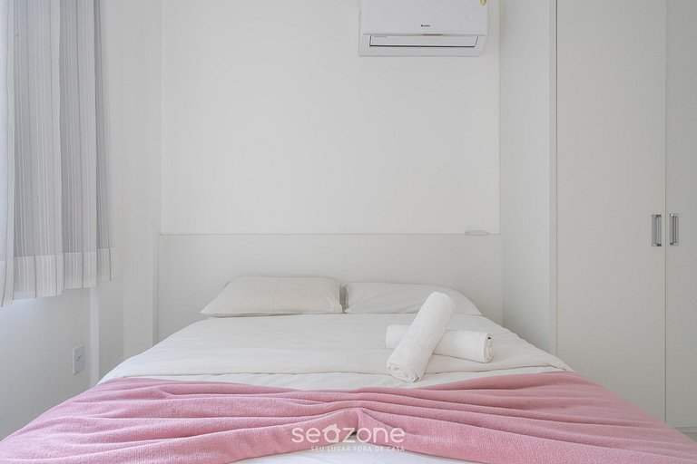 Apto agradável no centro de Bombinhas CAA103