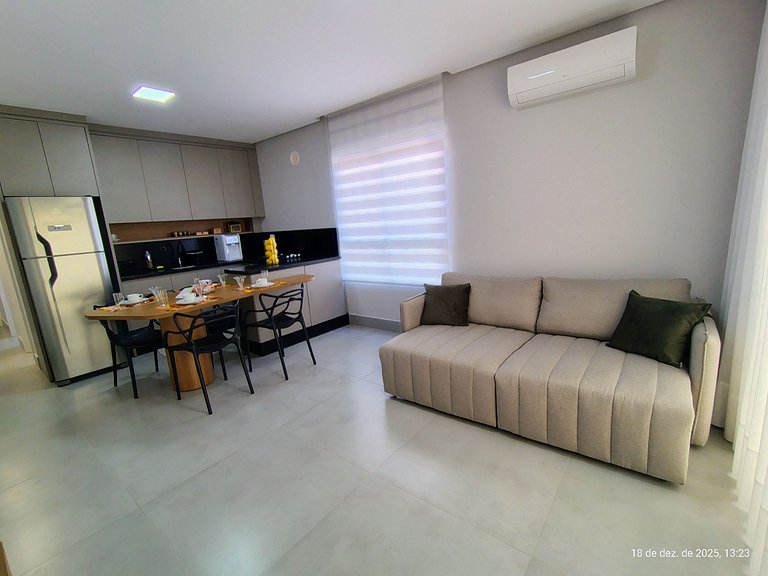 Apto c/ Churrasqueira a 400m da Praia RSH0102