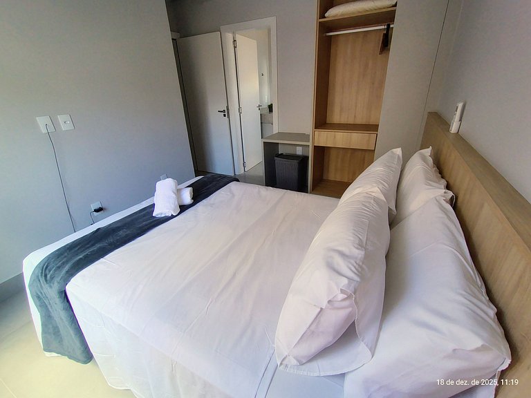 Apto c/ Churrasqueira a 400m da Praia RSH0102