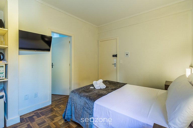 Estudio en el centro histórico de PoA ELS0902