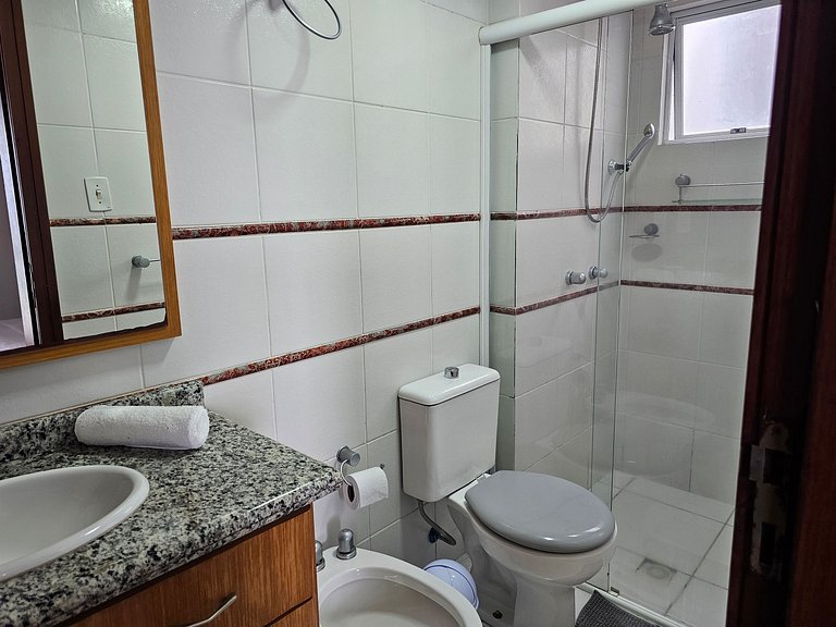 Apto Vista Mar a 100m da Praia ERM0902