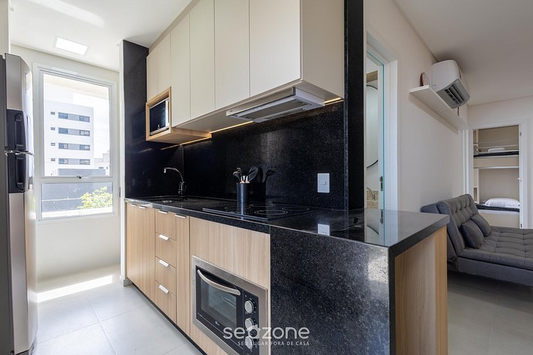 Apto c/ Varanda e Churrasq. a 350m do Mar EIM0301