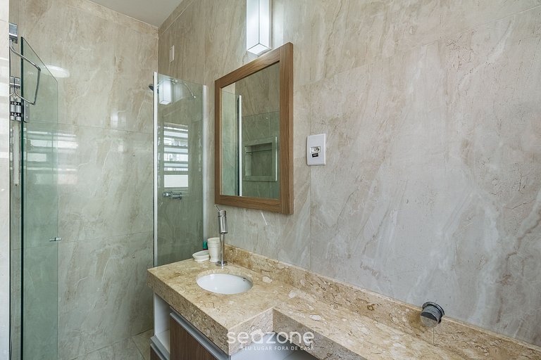 Estudio en el centro histórico de PoA ELS1103