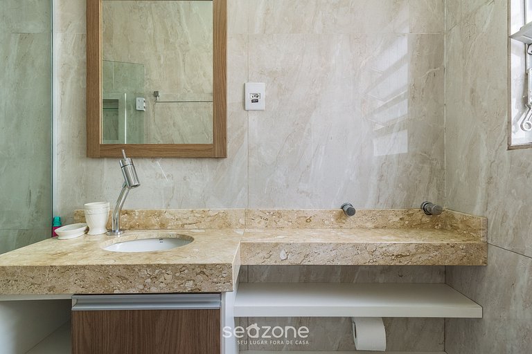 Estudio en el centro histórico de PoA ELS1103