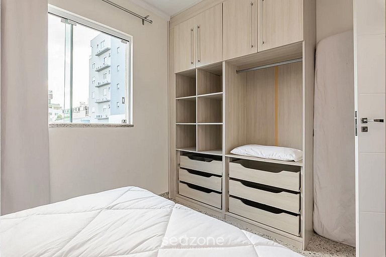 Apart con balcón a 4min de la playa Bombas COL102