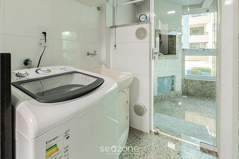 Apart con balcón a 4min de la playa Bombas COL102