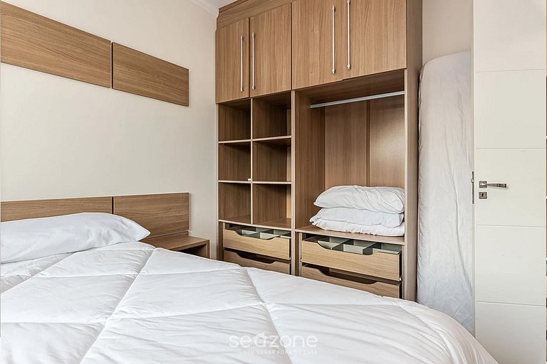 Apart con balcón a 4min de la playa Bombas COL102