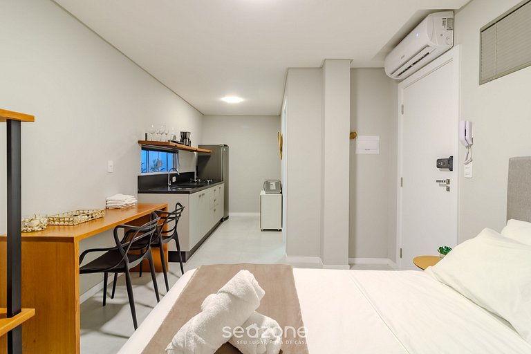 Estúdio a apenas 650 m da Orla em BC DPR0008