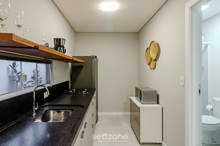 Estúdio a apenas 650 m da Orla em BC DPR0008