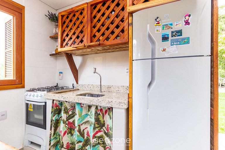 Charmosa casa p/ famílias em Mariscal RJU8301