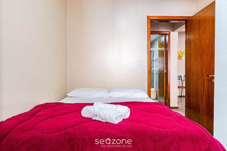 Apto pé na areia vista mar em Meia Praia EVB308