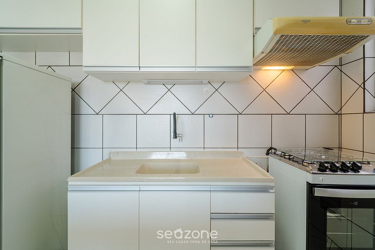 Apto c/ Churrasq. a 230m da Praia ZIO0301