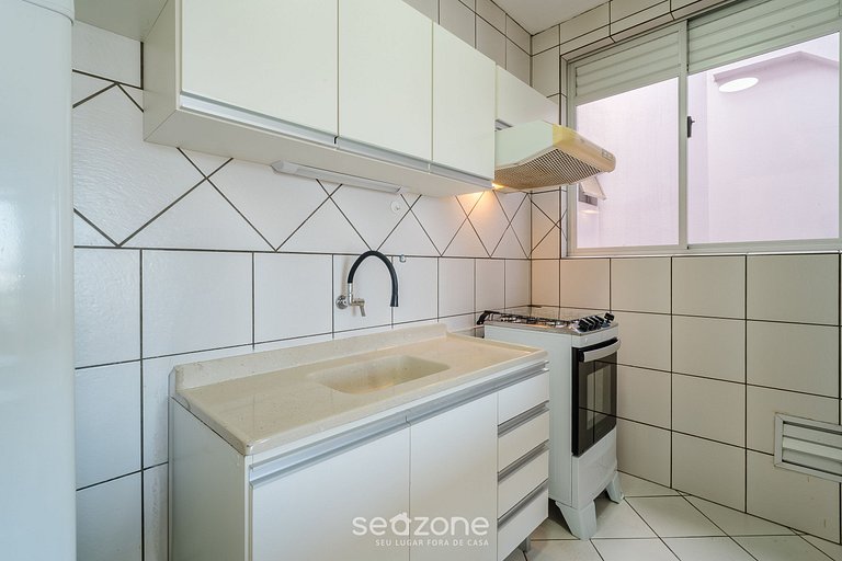 Apto c/ Churrasq. a 230m da Praia ZIO0301