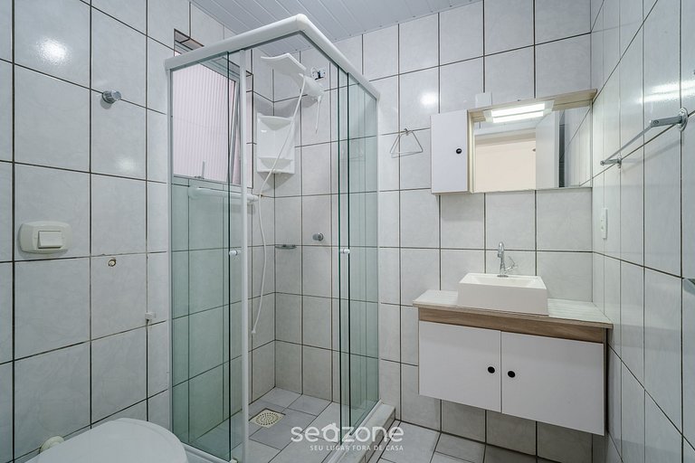 Apto c/ Churrasq. a 230m da Praia ZIO0301