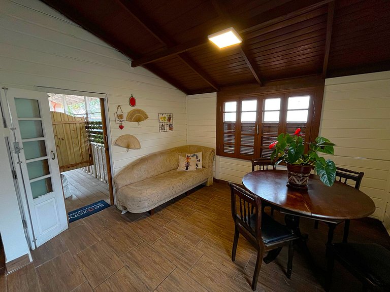 Apto charmoso a poucos minutos da UFSC ITB0057