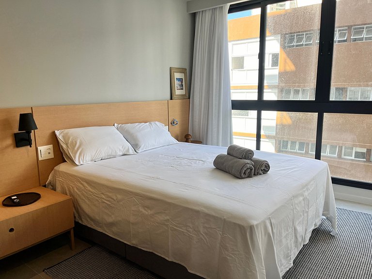 Estudio en condominio con piscina LIV0705