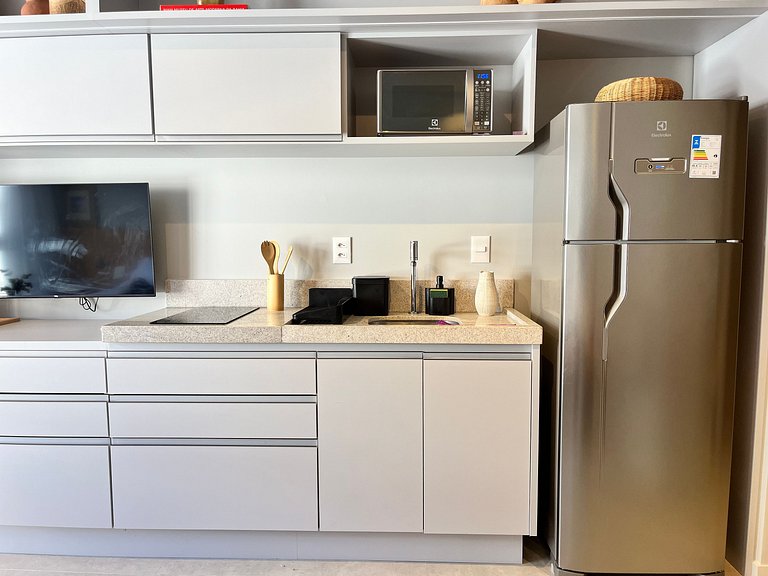 Estudio en condominio con piscina LIV0705